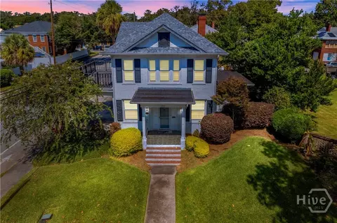 202 E 49th St, Savannah, GA 31405