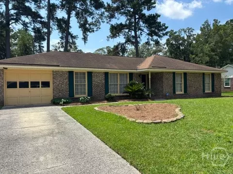 7 Fallowfield Dr, Savannah, GA 31406