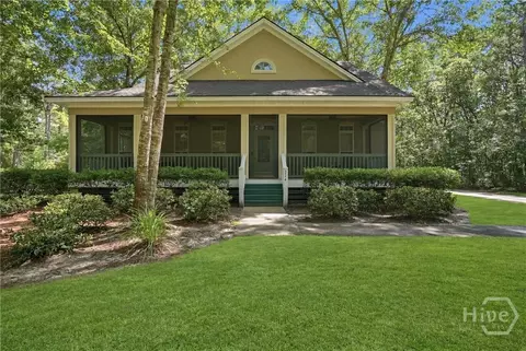 224 Crosswinds Dr, Richmond Hill, GA 31324
