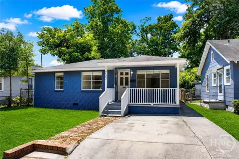 703 E 34th St, Savannah, GA 31401