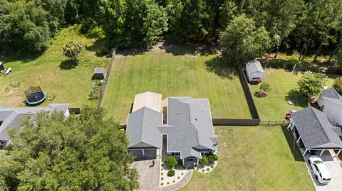 210 Lindsey Dr, Richmond Hill, GA 31324