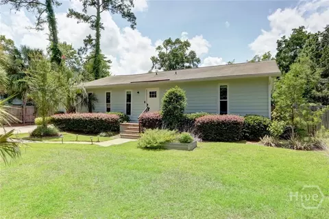 911 Juanita St, Savannah, GA 31410