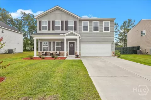 323 Excel Dr, Richmond Hill, GA 31324