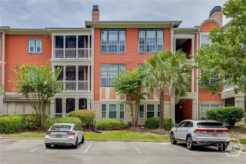 1738 Whitemarsh Way, Savannah, GA 31410