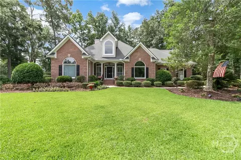 2 Hickory Grove Way, Savannah, GA 31405