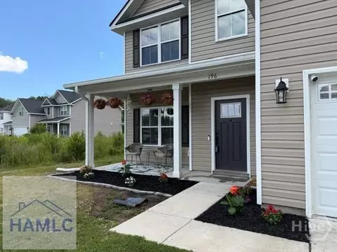196 Richmond Pass Cir, Midway, GA 31320