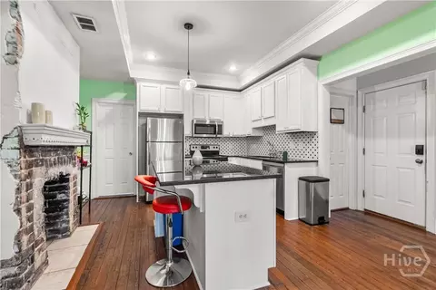 521 E Broad St #2, Savannah, GA 31401 photo 10