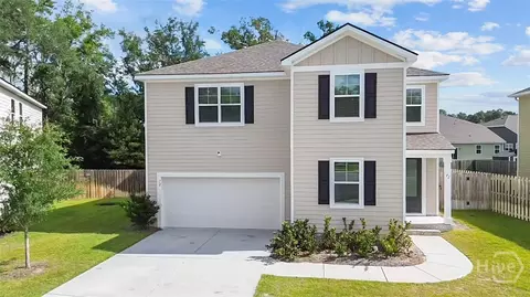 72 Knotty Ct, Richmond Hill, GA 31324