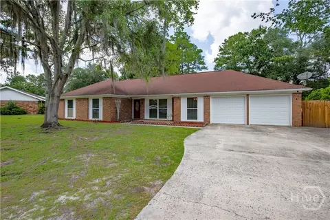 210 W General Stewart Way, Hinesville, GA 31313