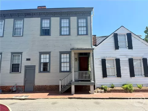 508 E York St, Savannah, GA 31401