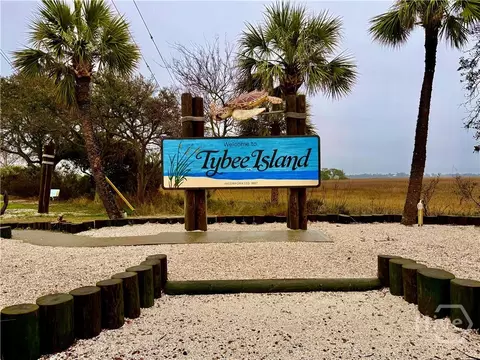 1606 2nd Ave, Tybee Island, GA 31328