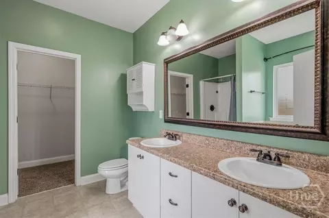 Bath - 135 Buckskin Ct, Guyton, GA 31312 photo 1 of 3