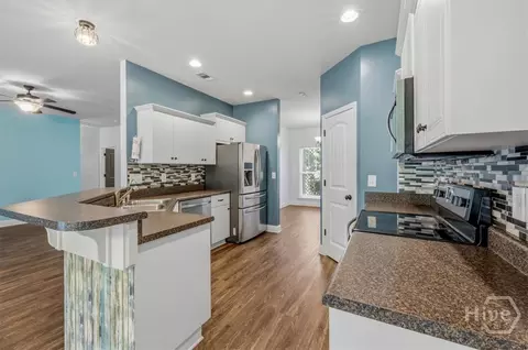 Kitchen - 135 Buckskin Ct, Guyton, GA 31312 photo 2 of 3