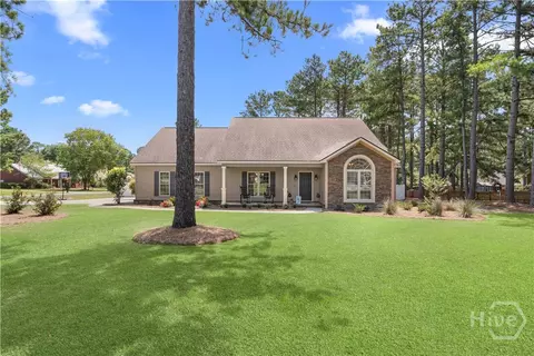126 Sweet Briar Trl, Statesboro, GA 30461