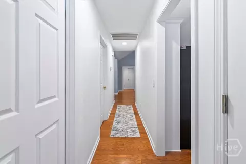Entry Way - 280 Silver Brook Cir, Pooler, GA 31322 photo 5 of 5