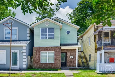 1127 E Bolton St, Savannah, GA 31404