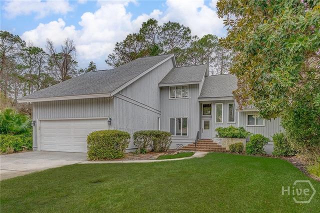 17 Riding Ln, Savannah, GA 31411