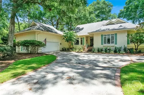 4 Quahog Ln, Savannah, GA 31411