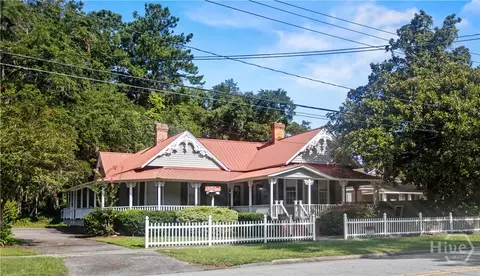 325-323 N Main St, Hinesville, GA 31313