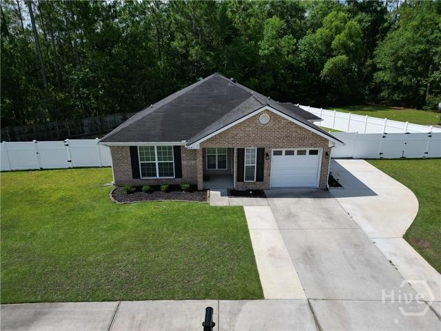 641 Piedmont Ave, Hinesville, GA 31313