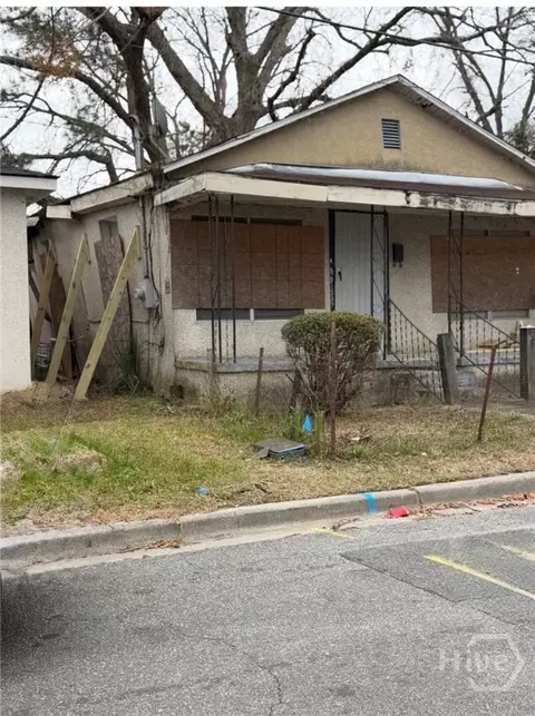 124 Scarborough St, Savannah, GA 31415