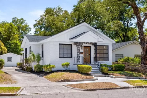 631 W 45th St, Savannah, GA 31405