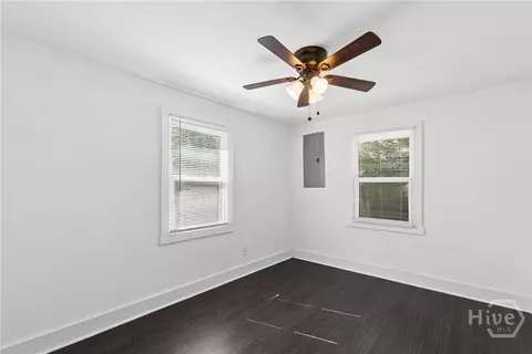 Bedroom - 730 E 38th St, Savannah, GA 31401 photo 4 of 7