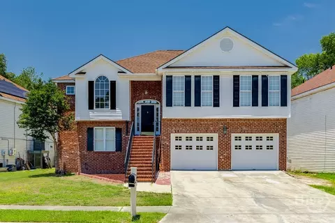 10 Teakwood Dr, Savannah, GA 31410