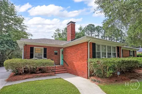 5534 Camelot Dr, Savannah, GA 31405