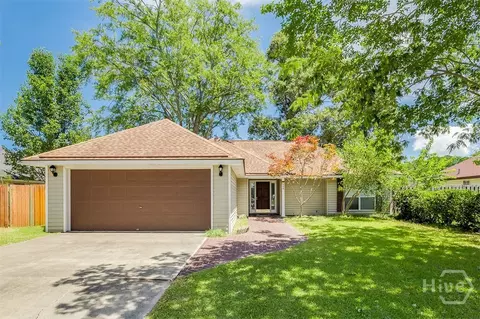 494 Teal Lake Dr, Richmond Hill, GA 31324