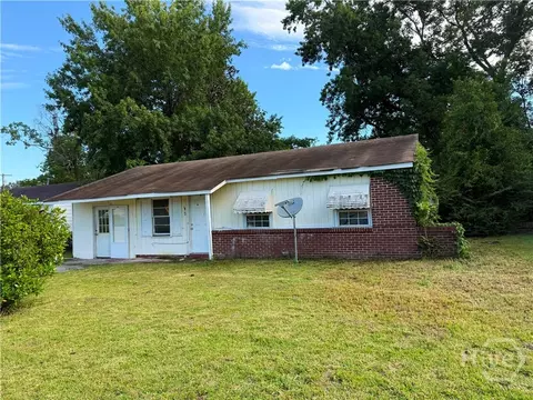 1510 Cloverdale Dr, Savannah, GA 31415