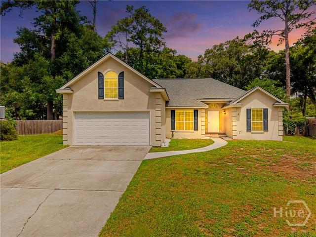 213 Fish Hawk Ln, Savannah, GA 31410