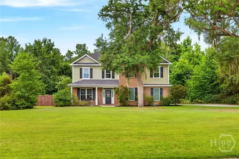568 Lou Page Ln, Richmond Hill, GA 31324