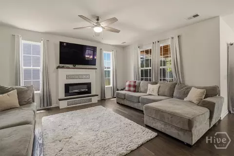 75 Wando View Way, Richmond Hill, GA 31324