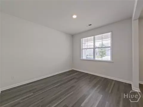 Living - 150 Kraft Cv, Pooler, GA 31322 photo 2 of 6