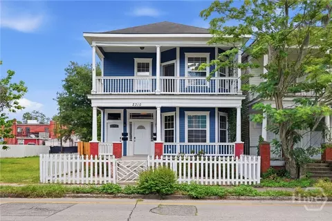 2310 Whitaker St, Savannah, GA 31401