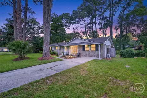 12746 Golf Club Dr, Savannah, GA 31419