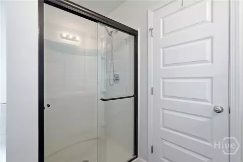 Bath - 160 Vale Loop, Savannah, GA 31405 photo 1 of 2