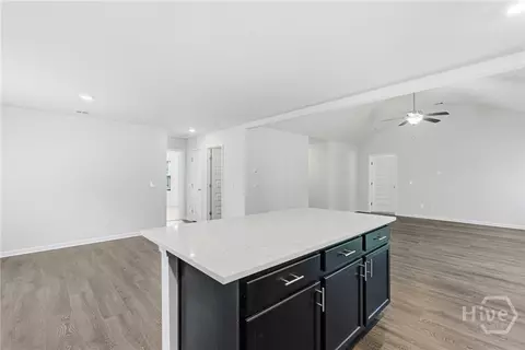 Entry Way - 160 Vale Loop, Savannah, GA 31405 photo 3 of 4