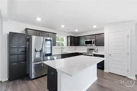 Kitchen - 160 Vale Loop, Savannah, GA 31405 photo 1 of 2