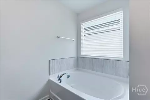 Bath - 160 Vale Loop, Savannah, GA 31405 photo 2 of 2