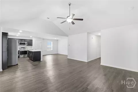 Entry Way - 160 Vale Loop, Savannah, GA 31405 photo 5 of 5