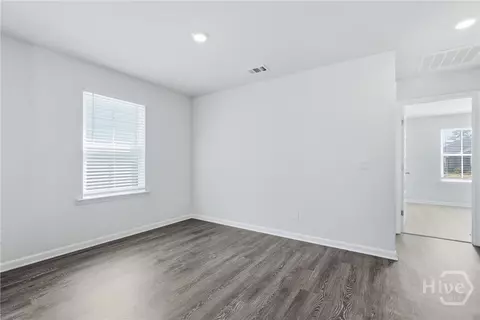 Bedroom - 160 Vale Loop, Savannah, GA 31405 photo 4 of 7