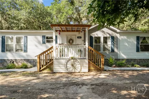 2243 Limerick Rd, Midway, GA 31320