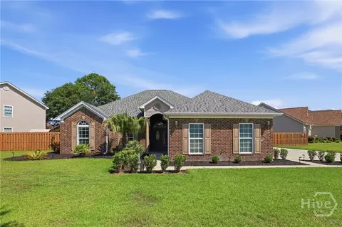 425 Stonebridge Cir, Savannah, GA 31419