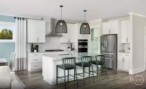 161 Chatham Ln, Richmond Hill, GA 31324