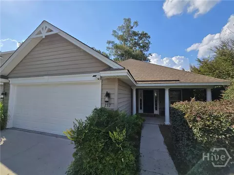 232 Peregrine Cir, Richmond Hill, GA 31324