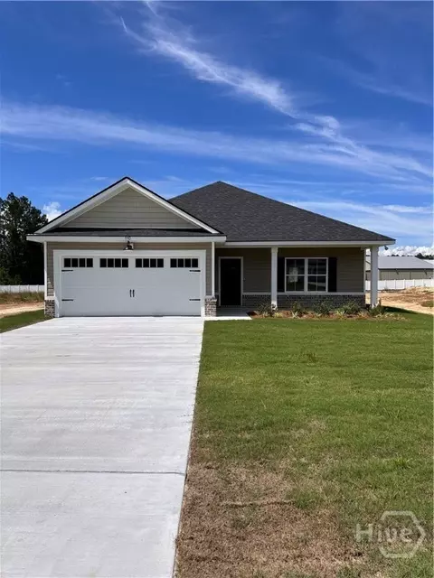 1122 Poppleton Dr, Hinesville, GA 31313
