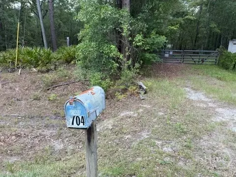 704 Mack English Rd, Ellabell, GA 31308