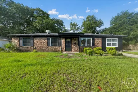 2135 Mississippi Ave, Savannah, GA 31404